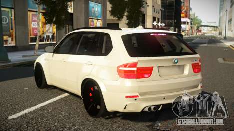 BMW X5 Merhole para GTA 4