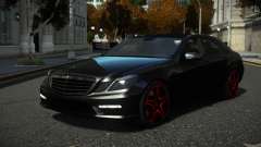 Mercedes-Benz E63 AMG Bergot para GTA 4