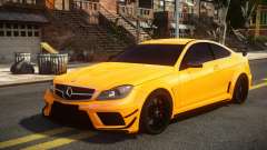 Mercedes-Benz C63 AMG Suprimo