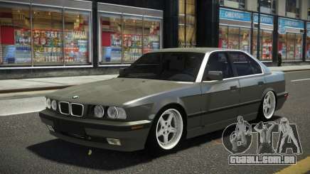 BMW 540i Rikonya para GTA 4