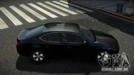 Skoda Superb Hitomi para GTA 4