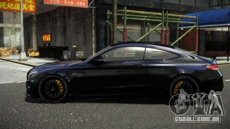 Mercedes-Benz C63 AMG Bulor para GTA 4