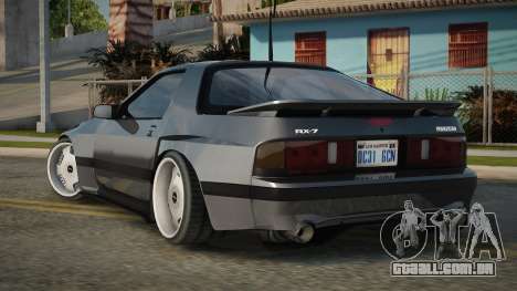 Mazda RX-7 FC3S Body-Kit para GTA San Andreas
