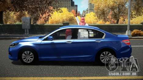 Honda Accord 2017 with Arab Passengers para GTA 4