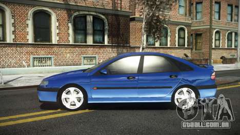 Renault Laguna Travin para GTA 4