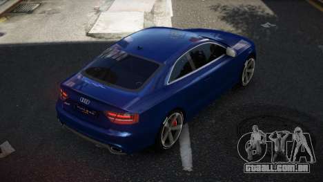Audi RS5 Bihyun para GTA 4