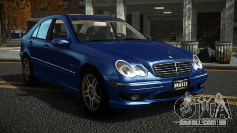 Mercedes-Benz C32 AMG Bexor para GTA 4