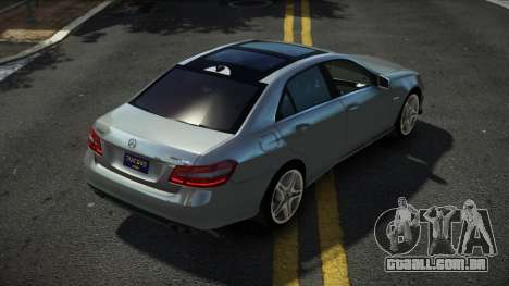 Mercedes-Benz E63 AMG Nesty para GTA 4