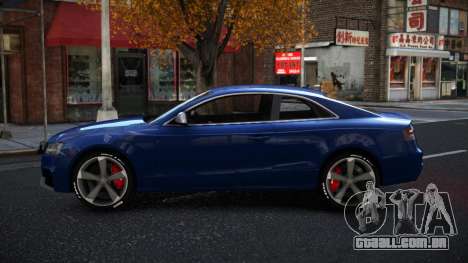 Audi RS5 Bihyun para GTA 4