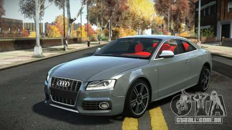 Audi S5 Faguro para GTA 4