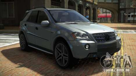 Mercedes-Benz ML63 AMG Rekosa para GTA 4