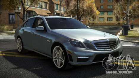 Mercedes-Benz E63 AMG Nesty para GTA 4