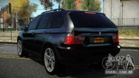 BMW X5 Benix para GTA 4