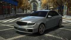 Mercedes-Benz C63 AMG GD2.0 para GTA 4