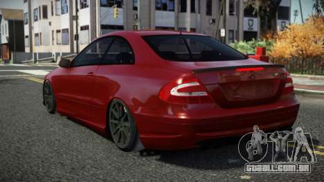 Mercedes-Benz CLK 63 AMG Colez para GTA 4