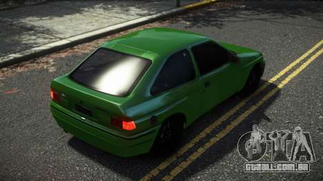 Ford Escort Javert para GTA 4