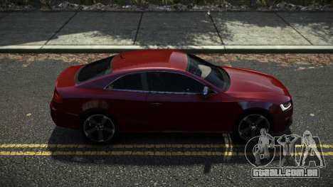 Audi RS5 Tauko para GTA 4