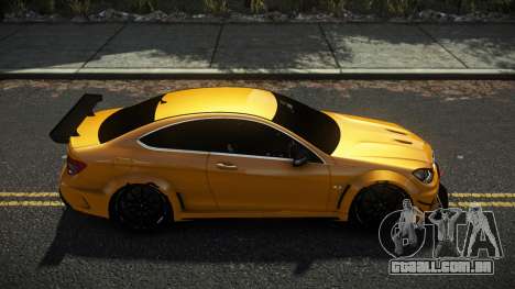 Mercedes-Benz C63 AMG Agodas para GTA 4