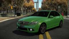 Mercedes-Benz C180 Vekuz para GTA 4