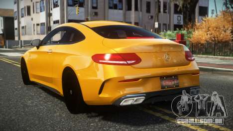 Mercedes-Benz C63 AMG Vlimo para GTA 4