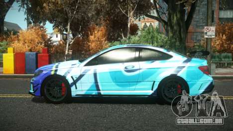 Mercedes-Benz C63 AMG Hugrax S11 para GTA 4