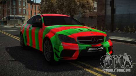 Mercedes-Benz C63 AMG Axury S5 para GTA 4