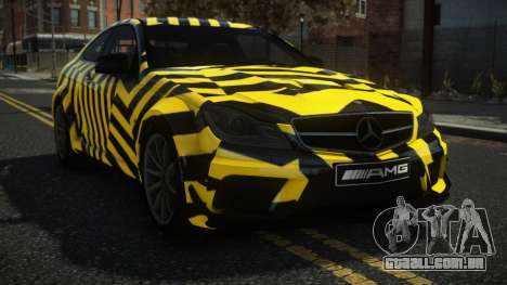Mercedes-Benz C63 AMG Axury S10 para GTA 4