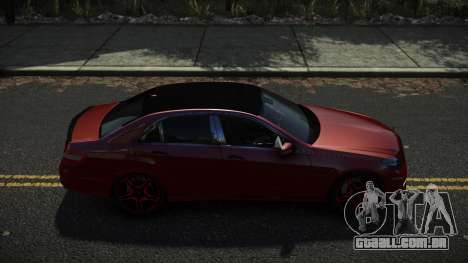Mercedes-Benz E63 AMG Fuhez para GTA 4