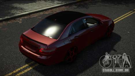 Mercedes-Benz E63 AMG Fuhez para GTA 4