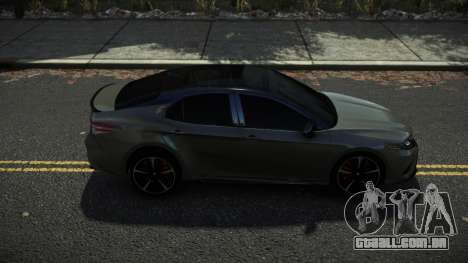Toyota Camry Rustazy para GTA 4