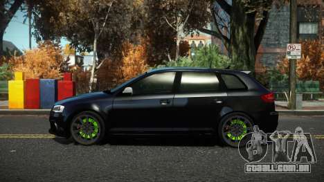 Audi RS3 Wujakun para GTA 4