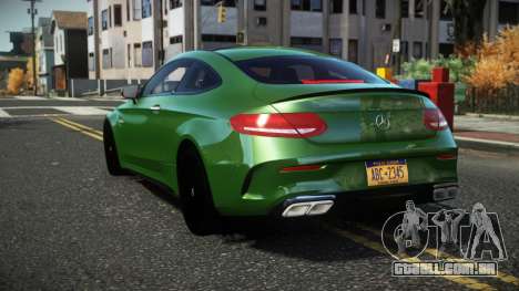 Mercedes-Benz C63S AMG Daroesu para GTA 4