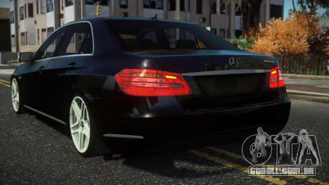 Mercedes-Benz E63 Bursa para GTA 4