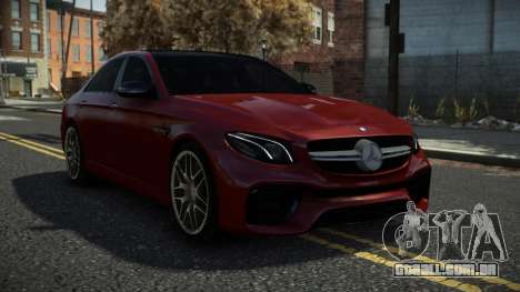 Mercedes-Benz E63S AMG Neruklo para GTA 4