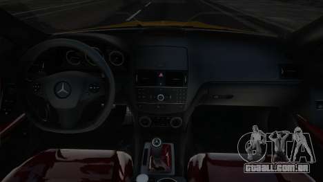 Mercedes-Benz C63 AMG W204 Dorest para GTA San Andreas