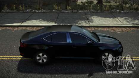 Skoda Superb Baqure para GTA 4