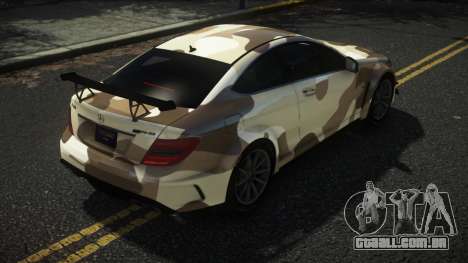 Mercedes-Benz C63 AMG Axury S7 para GTA 4