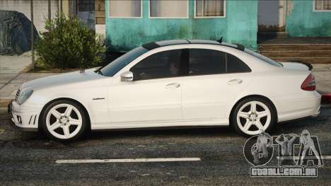 Mercedes-Benz E63 W211 POP para GTA San Andreas