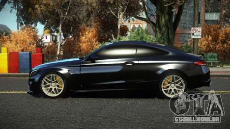 Mercedes-Benz C63S AMG Kruvasy para GTA 4