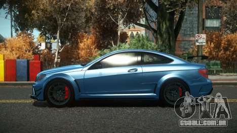 Mercedes-Benz C63 AMG Hugrax para GTA 4