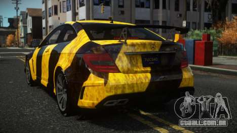 Mercedes-Benz C63 AMG Axury S14 para GTA 4