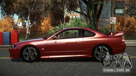 Nissan Silvia S15 Iresat para GTA 4