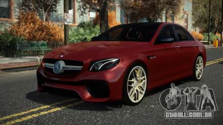 Mercedes-Benz E63S AMG Neruklo para GTA 4