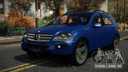 Mercedes-Benz ML500 Lonfag para GTA 4