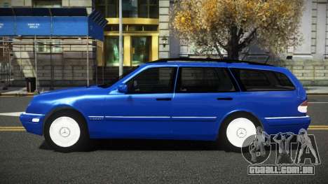 Mercedes-Benz W210 Undaly para GTA 4