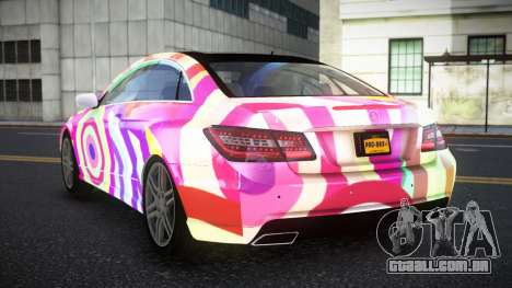 Mercedes-Benz E500 Ganexphia S1 para GTA 4