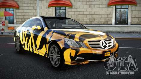 Mercedes-Benz E500 Ganexphia S6 para GTA 4