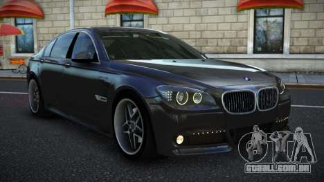 BMW 750Li Uqix para GTA 4