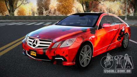 Mercedes-Benz E500 Ganexphia S12 para GTA 4