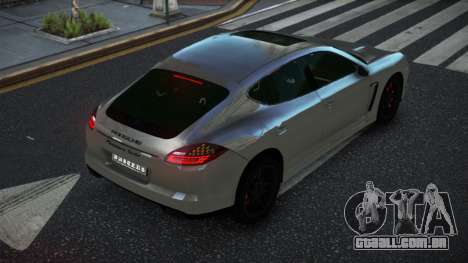 Porsche Panamera Pavurz para GTA 4